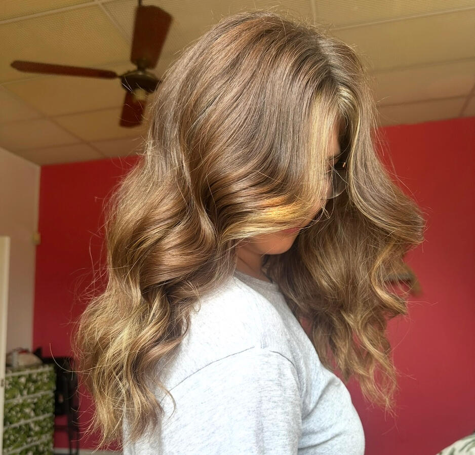 Honey blonde partial highlight Honey blonde partial highlight